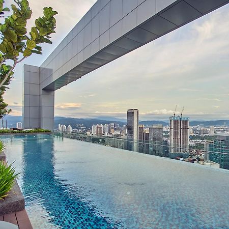 Royce Residence Klcc By Cobnb Куала Лумпур Екстериор снимка