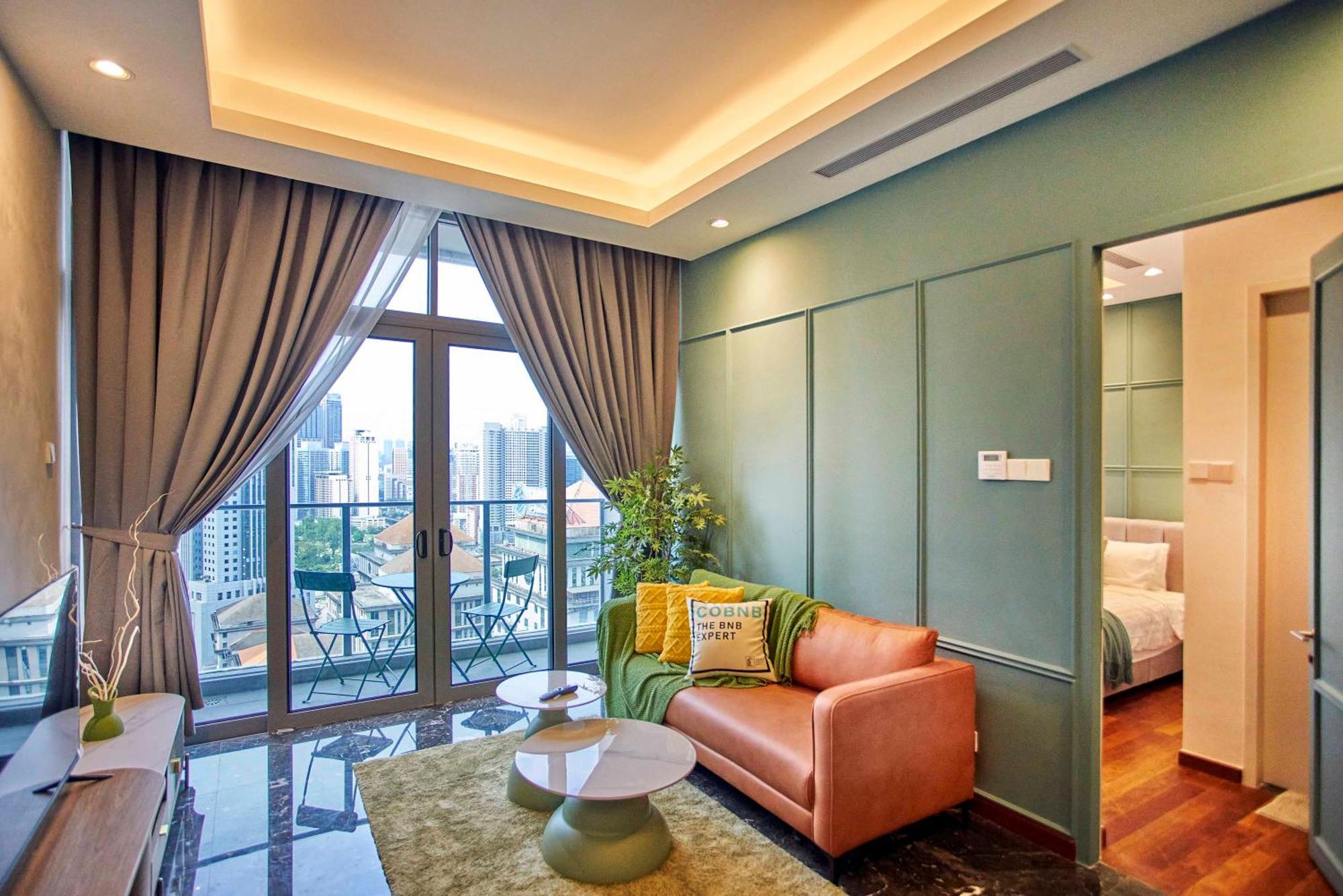 Royce Residence Klcc By Cobnb Куала Лумпур Екстериор снимка