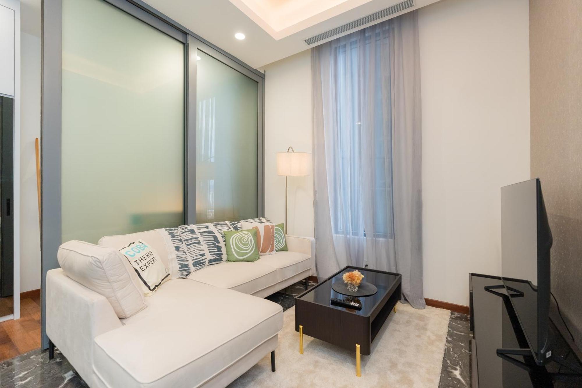 Royce Residence Klcc By Cobnb Куала Лумпур Екстериор снимка